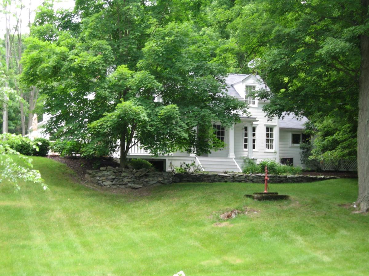 B&B On Seven Acres With Private Bed & Bath Clinton Corners Exterior foto