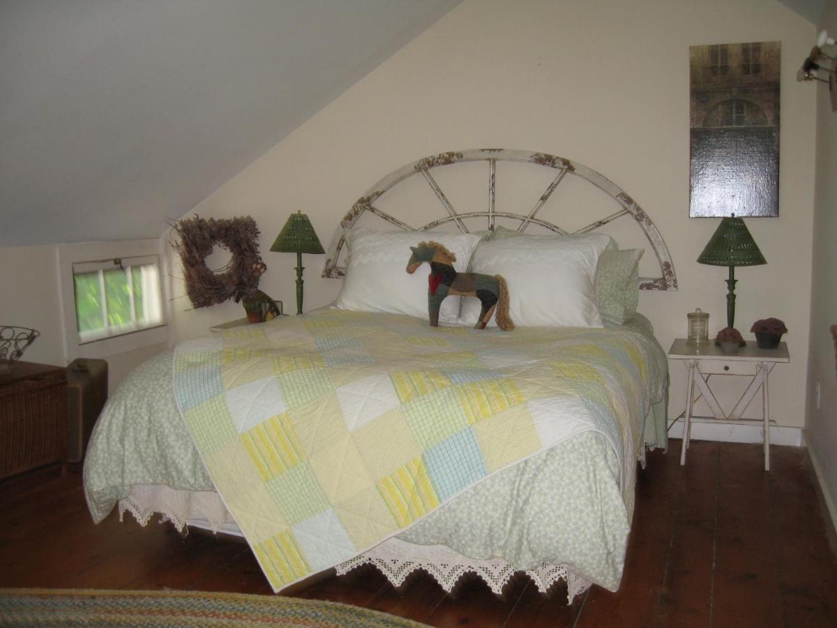 B&B On Seven Acres With Private Bed & Bath Clinton Corners Exterior foto
