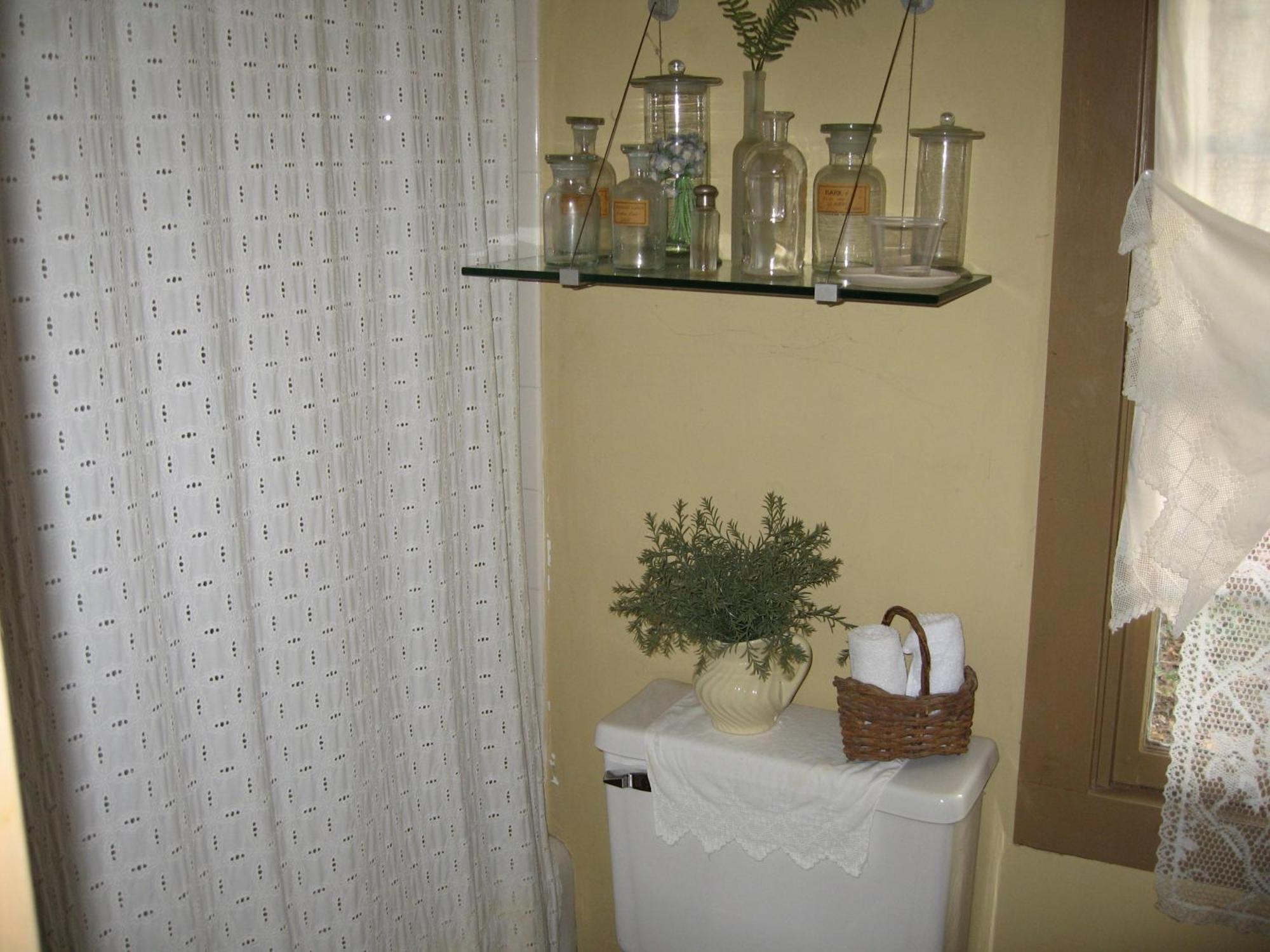 B&B On Seven Acres With Private Bed & Bath Clinton Corners Exterior foto